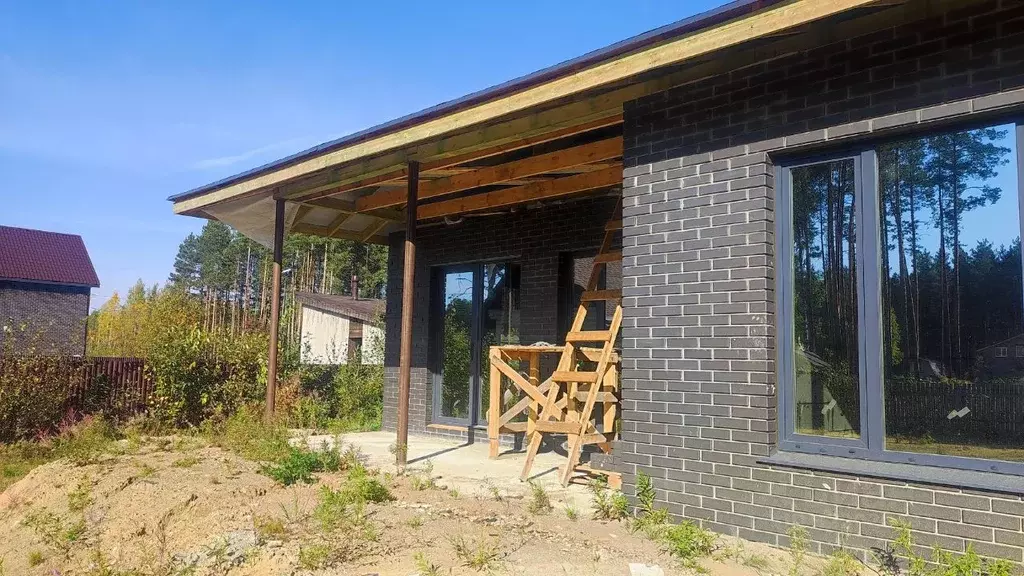 Дом в Коми, Сыктывкар городской округ, Верхняя Максаковка пгт ул. ... - Фото 2