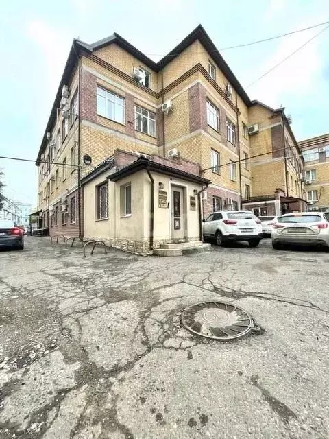 Офис в Татарстан, Казань ул. Тази Гиззата, 1В (739 м) - Фото 0