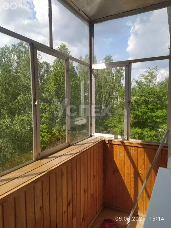 2-комнатная квартира: Нижний Тагил, улица Зари, 52 (52.1 м) - Фото 0