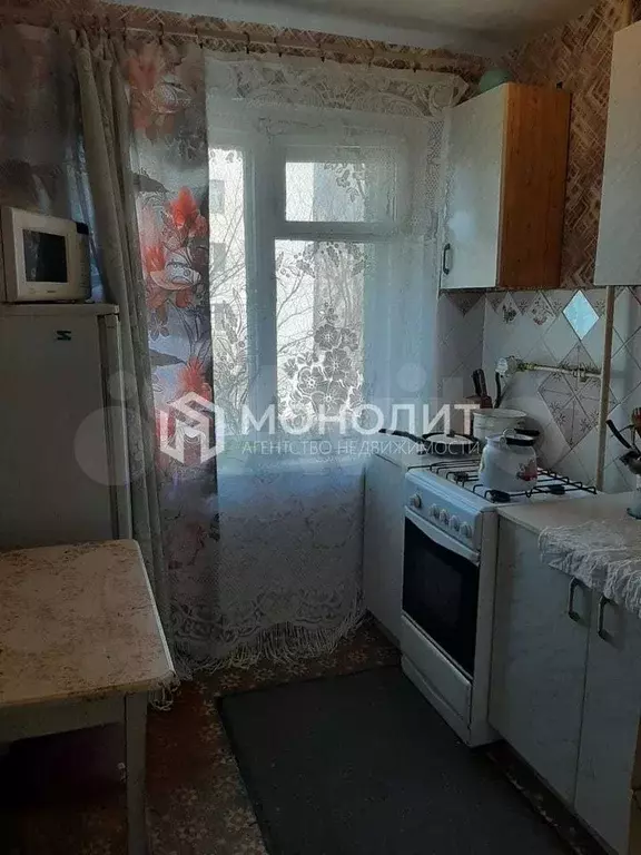 3-к. квартира, 50 м, 2/5 эт. - Фото 0