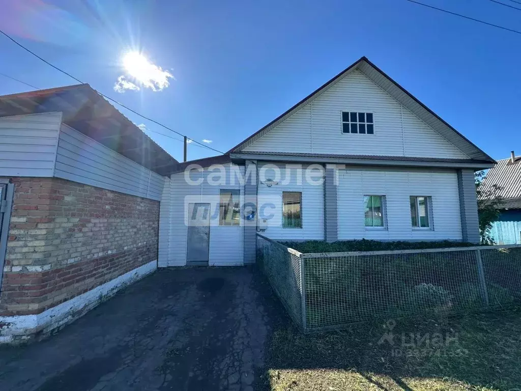 Дом в Омская область, Тара г. Тарское городское поселение, ул. ... - Фото 2