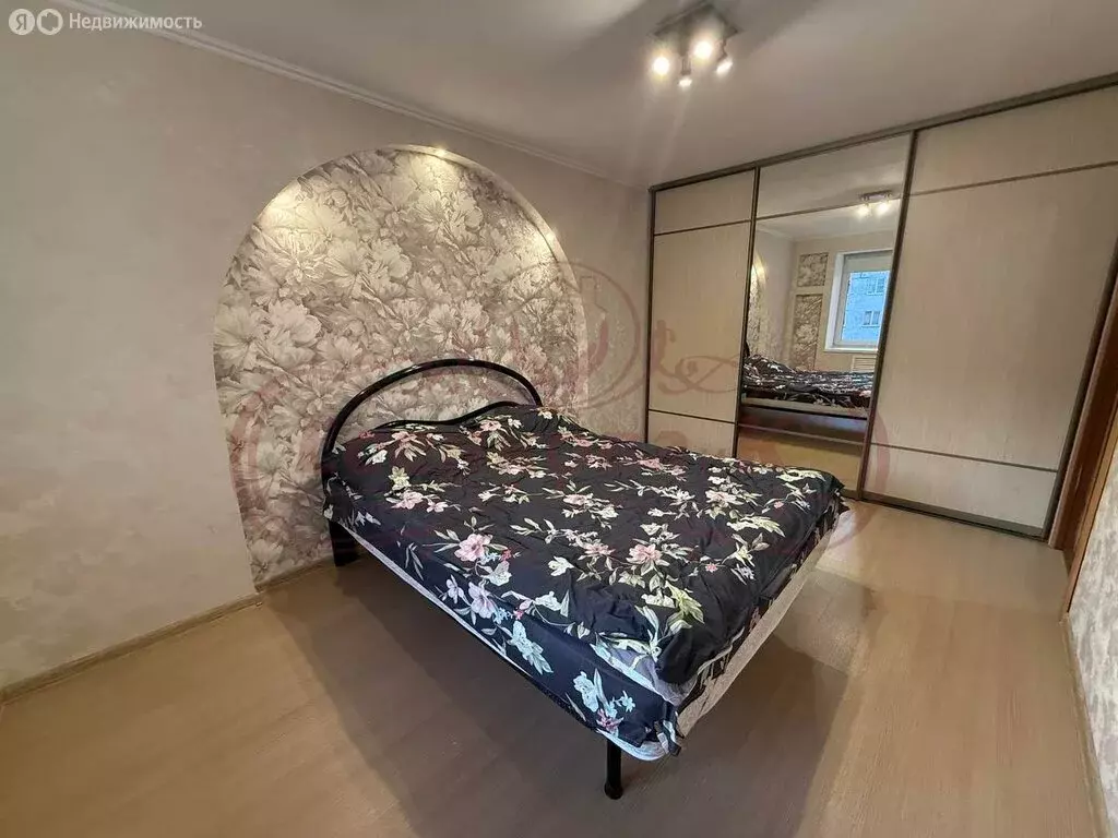 2-комнатная квартира: Курган, улица Криволапова, 13 (47.2 м) - Фото 1