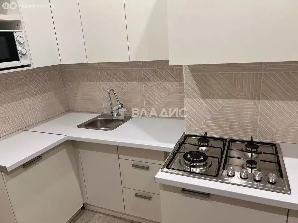 1-комнатная квартира: Калининград, улица Героя России Катериничева, 7 ... - Фото 2