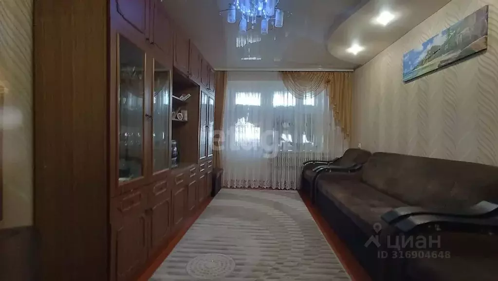 3-к кв. Белгородская область, Алексеевка ул. Фрунзе, 7 (63.3 м) - Фото 0