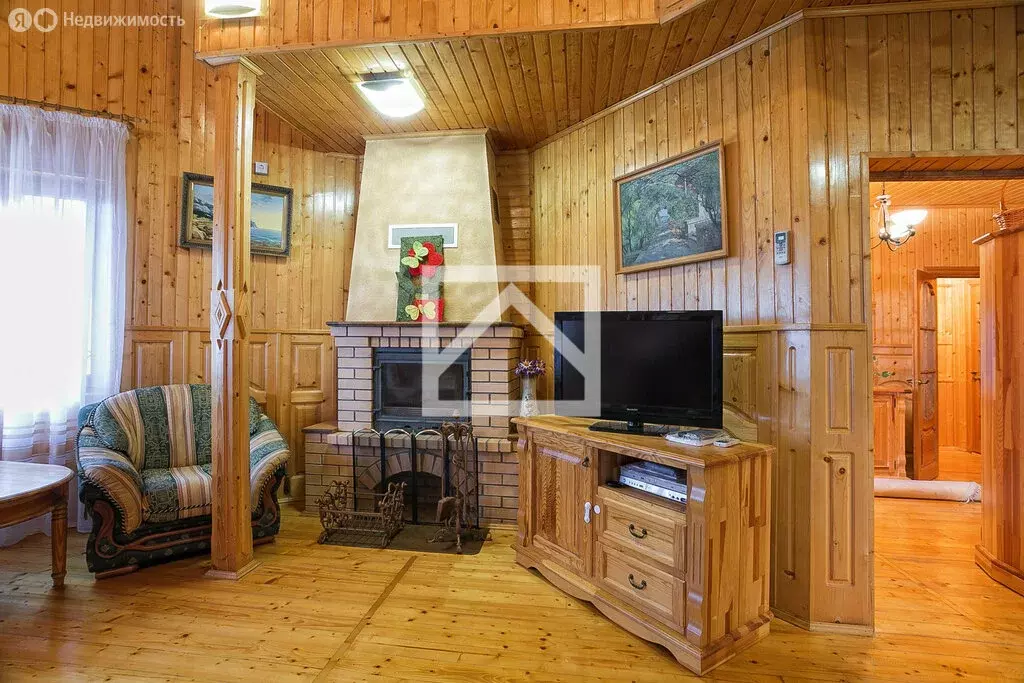 Дом в Республика Крым, муниципальный округ Ялта, посёлок городского ... - Фото 1