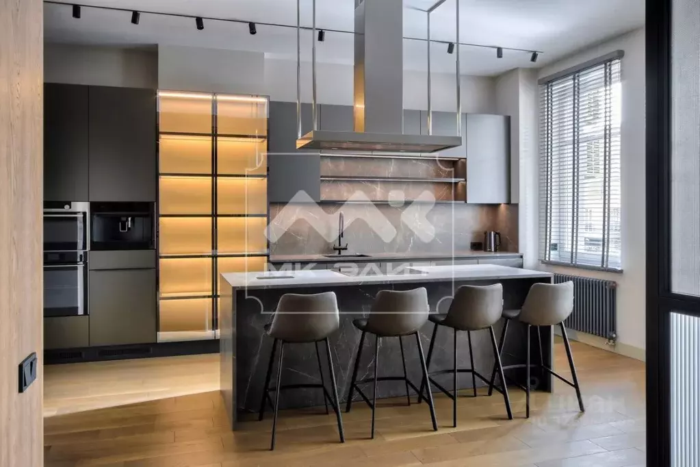 2-к кв. Санкт-Петербург ул. Катерников, 10к1 (137.0 м) - Фото 1