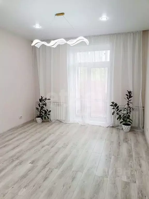 2-к кв. Ярославская область, Ярославль Волжская наб., 49/1 (66.7 м) - Фото 1