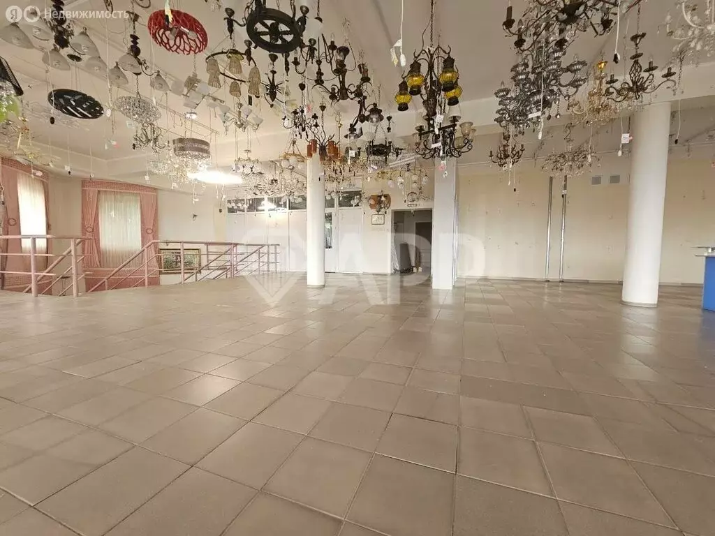 Помещение свободного назначения (250 м) - Фото 0
