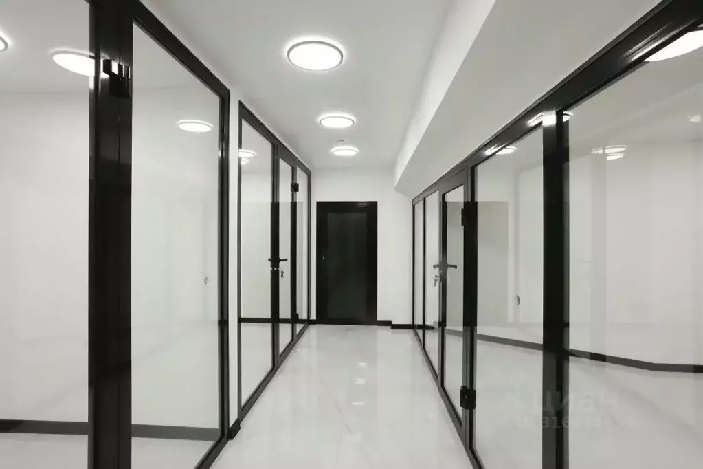 Помещение свободного назначения в Иркутская область, Иркутск ул. ... - Фото 0