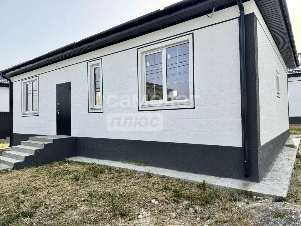 Дом в Краснодарский край, Новороссийск городской округ, Натухаевская ... - Фото 0