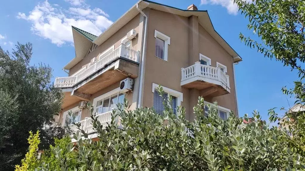 Комната Крым, Ялта муниципальный округ, Отрадное пгт ул. Лазурная, 24 - Фото 1