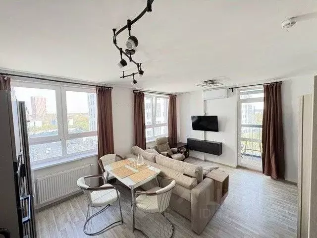 2-к кв. Свердловская область, Екатеринбург ул. Блюхера, 42 (47.4 м) - Фото 1
