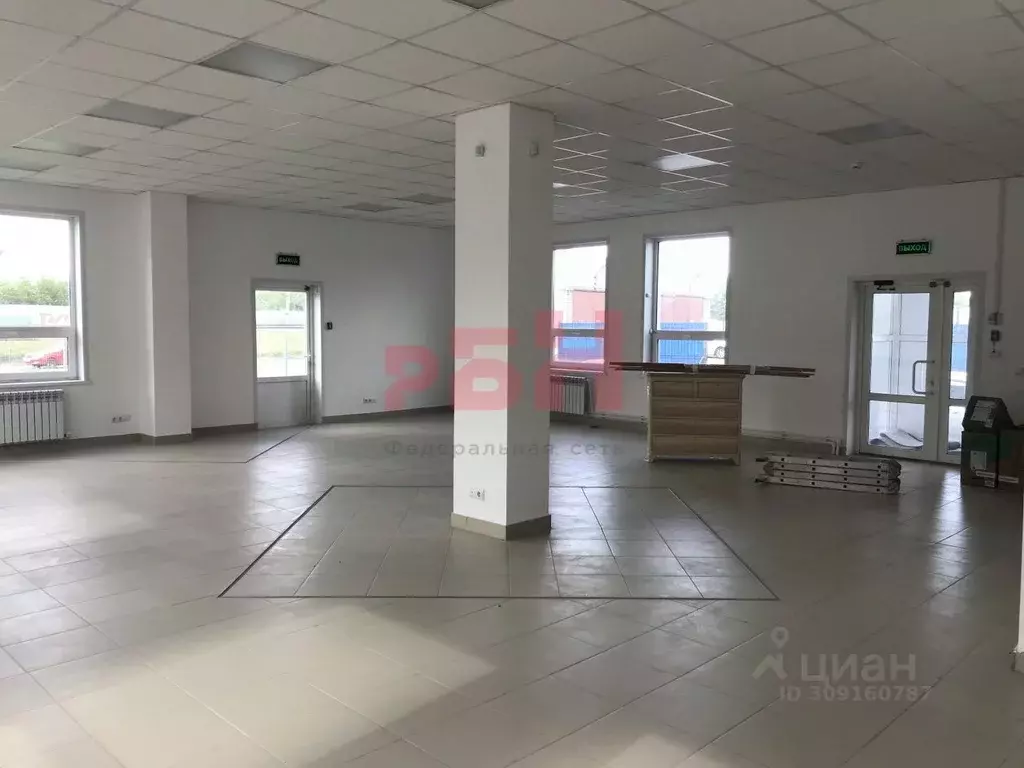 Торговая площадь в Курганская область, Курган Станционная ул., 83 (262 ... - Фото 1