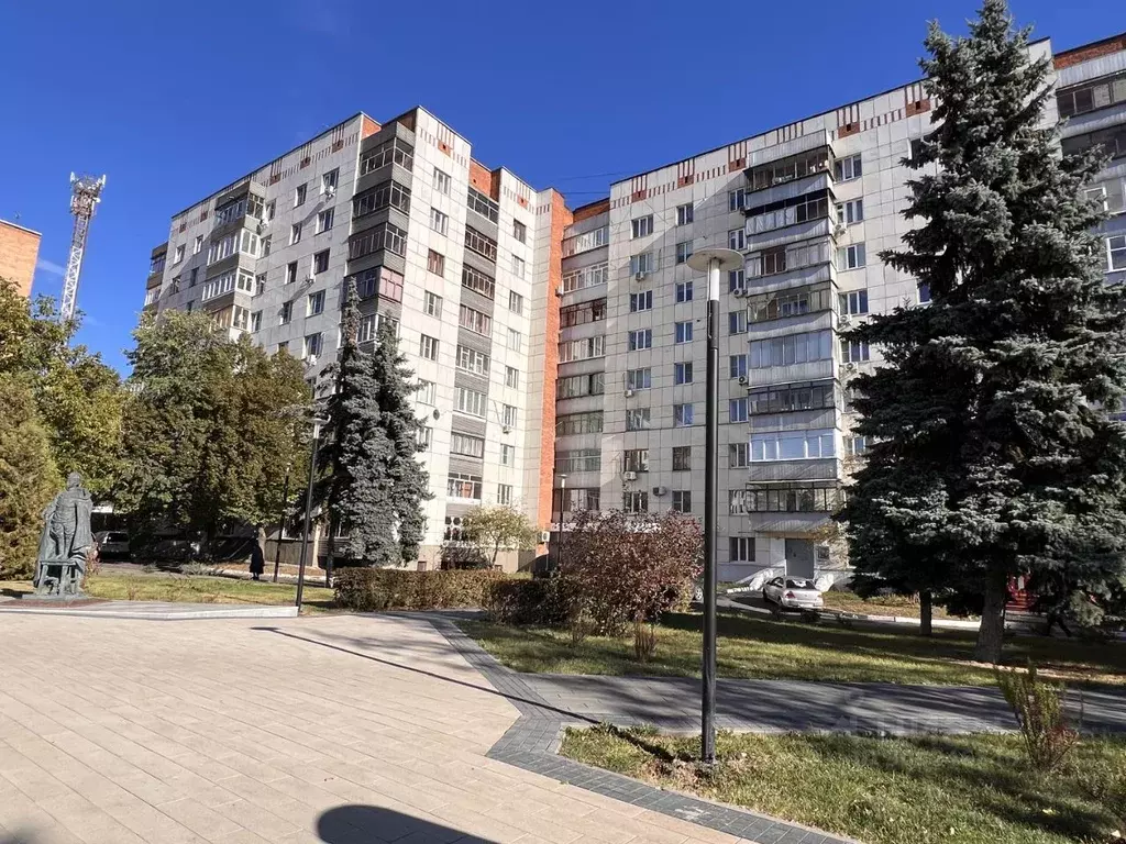 3-к кв. Курская область, Курск ул. Ленина, 53 (82.0 м) - Фото 0