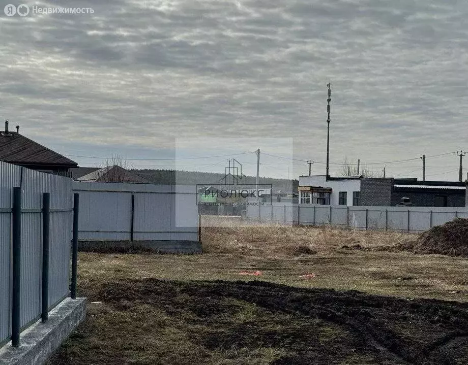 Дом в село Курганово, микрорайон Солнечный (220 м) - Фото 1