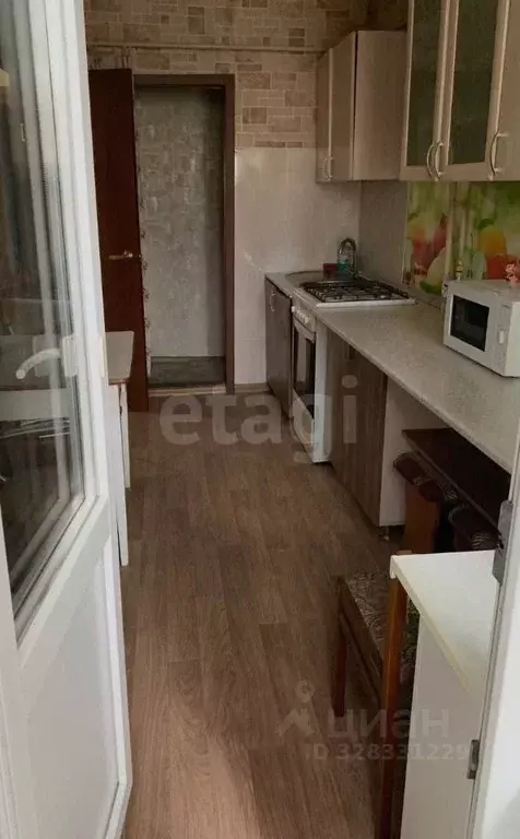 1-к кв. Саратовская область, Энгельс просп. Строителей, 18а (30.0 м) - Фото 2