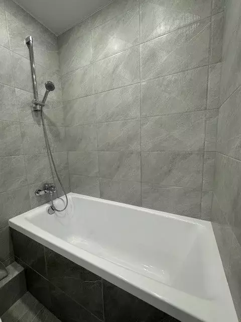 Продаётся 2-к квартира, 57.2 м - Фото 1