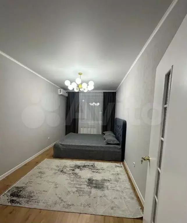 1-к. квартира, 36 м, 8/10 эт. - Фото 0