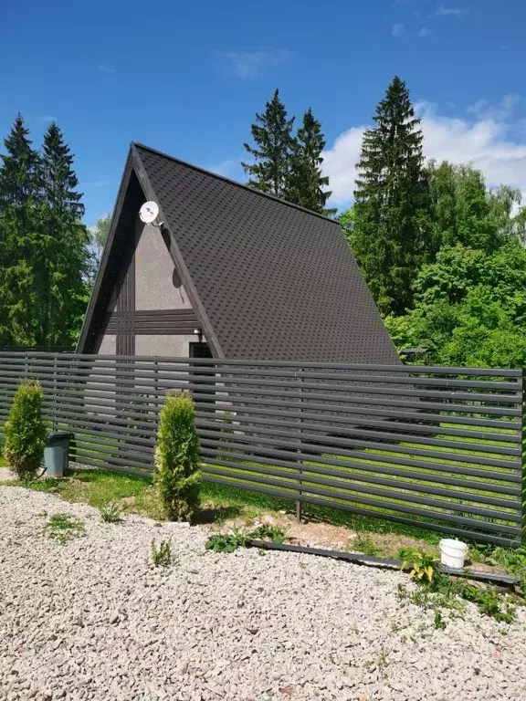 Дом в Калужская область, Жуковский район, Истье с/пос, д. Воробьи ул. ... - Фото 2