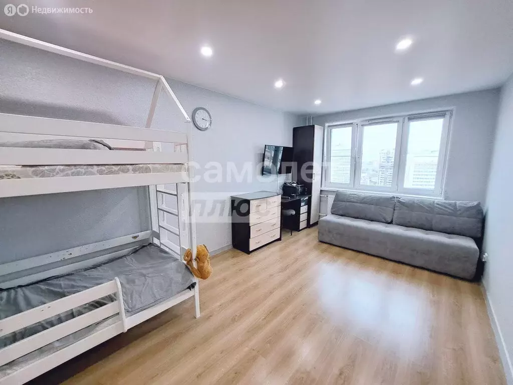 1-комнатная квартира: Киров, улица Анжелия Михеева, 20 (32.6 м) - Фото 1