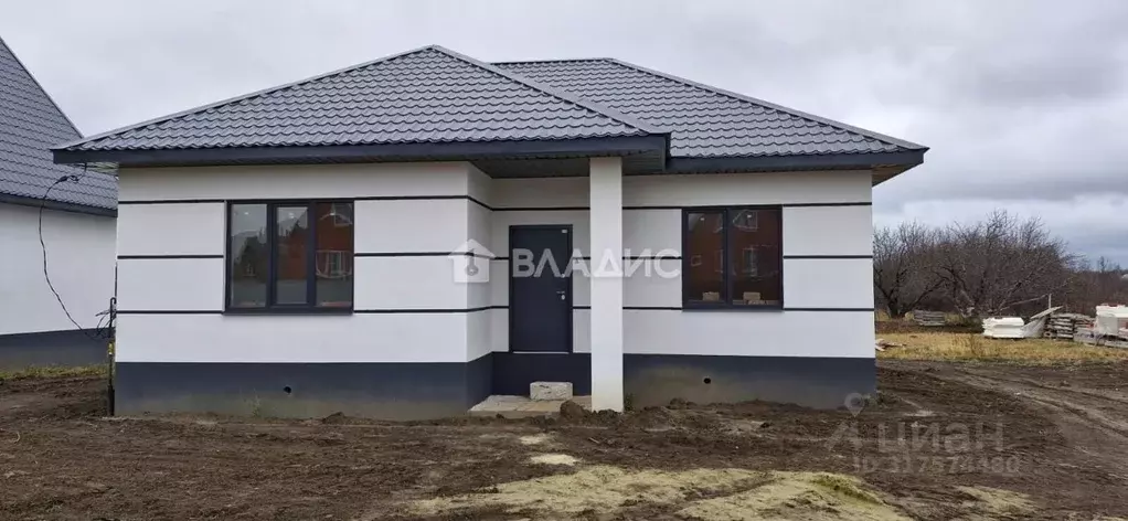 Дом в Пензенская область, с. Бессоновка ул. Солнечная (100 м) - Фото 0