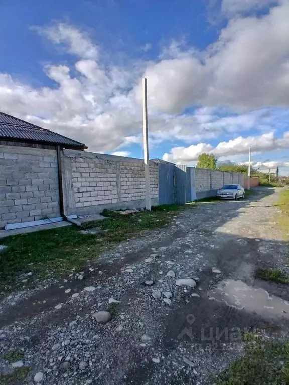 Дом в Северная Осетия, Владикавказ пл. Свободы (120 м) - Фото 1