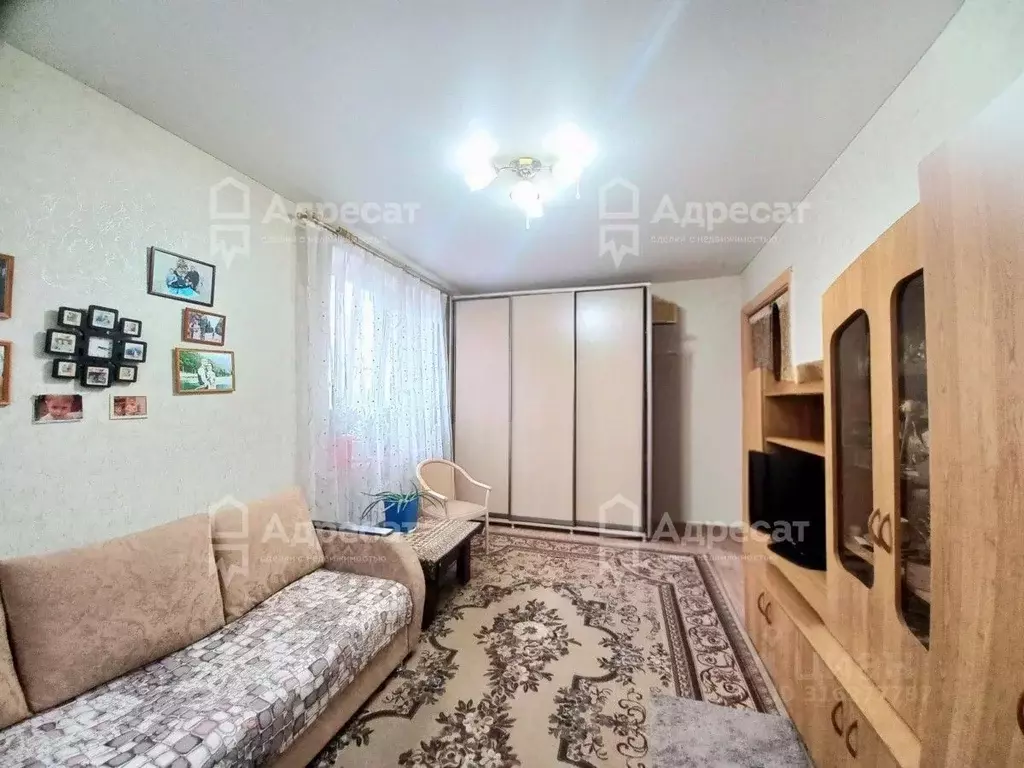 2-к кв. Волгоградская область, Волгоград ул. Дегтярева, 31 (56.4 м) - Фото 0