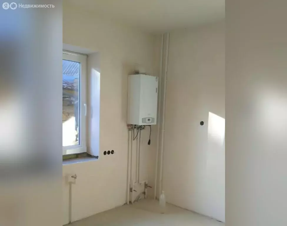 Дом в Евпатория, улица Володарского (84 м) - Фото 1