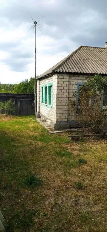 Дом в Белгородская область, Старооскольский городской округ, с. ... - Фото 1