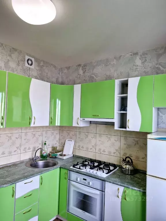 3-к кв. Воронежская область, Воронеж ул. Шишкова, 144б (67.1 м) - Фото 0