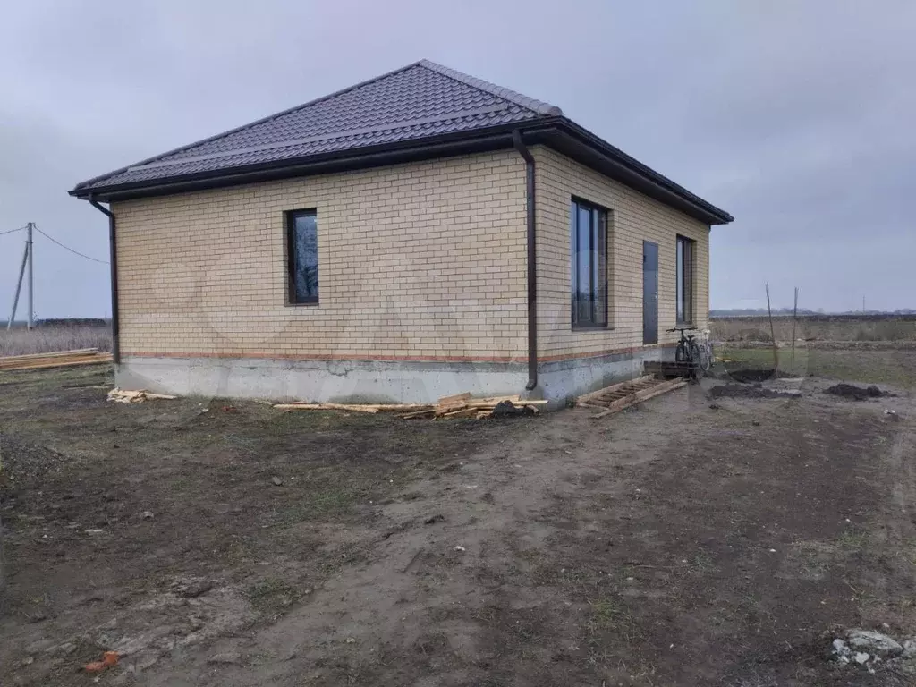 Дом 100 м на участке 6 сот. - Фото 1