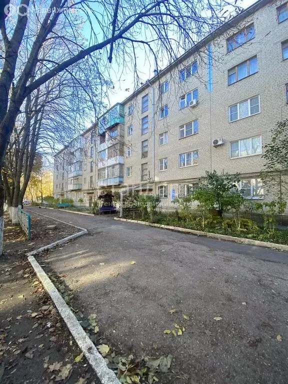 3-комнатная квартира: Ессентуки, улица Долина Роз, 8 (66.7 м) - Фото 0