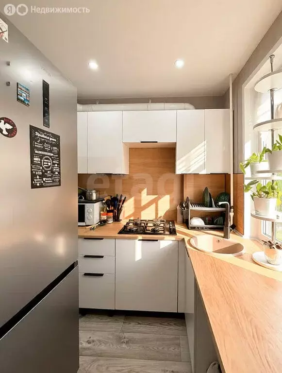 2-комнатная квартира: Псков, улица Ижорского Батальона, 35 (46 м) - Фото 2