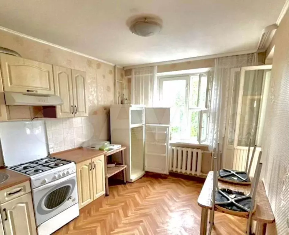 Комната 16 м в 3-к., 2/5 эт. - Фото 0