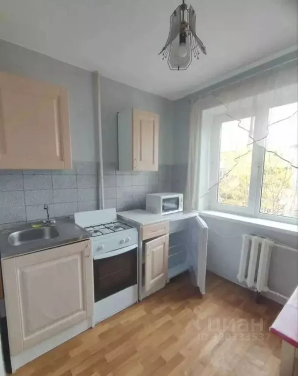 1-к кв. Тюменская область, Тюмень ул. Республики, 180 (30.8 м) - Фото 0