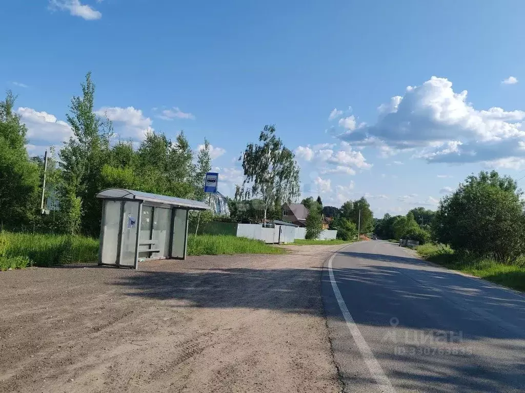 Участок в Калужская область, Калуга городской округ, д. Карачево ул. ... - Фото 1