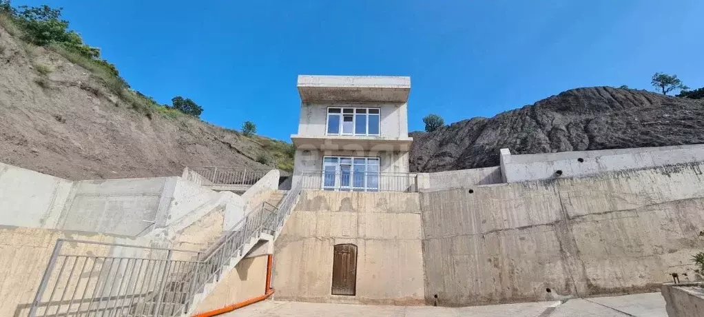 Дом в Крым, Алушта муниципальный округ, пос. Семидворье 7 (136 м) - Фото 1