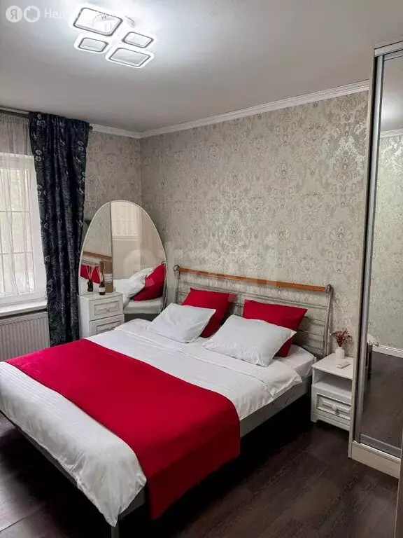 3-комнатная квартира: Калининград, улица Достоевского, 20 (74.3 м) - Фото 1