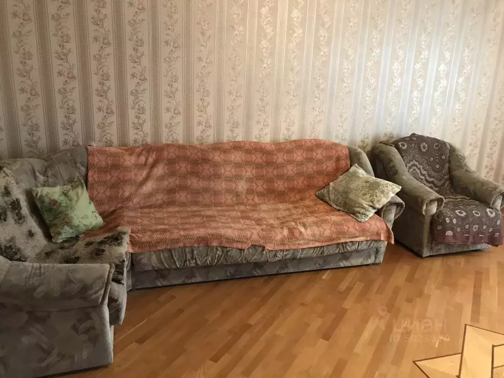 3-к кв. Ростовская область, Новочеркасск ул. Думенко, 20 (80.0 м) - Фото 1