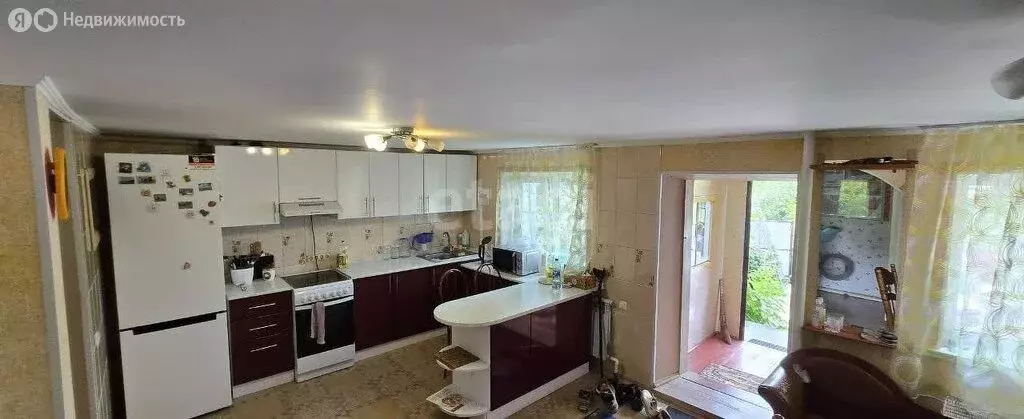 Дом в Белокуриха, Славянская улица (107 м) - Фото 1