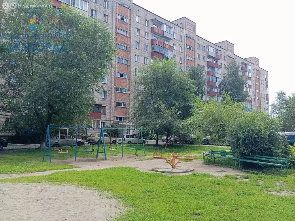 2-комнатная квартира: Бийск, улица Петра Мерлина, 2 (44.2 м) - Фото 0