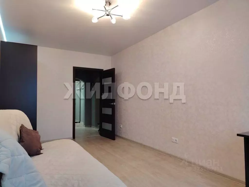 2-к кв. Новосибирская область, Новосибирск ул. Виктора Шевелева, 18 ... - Фото 2