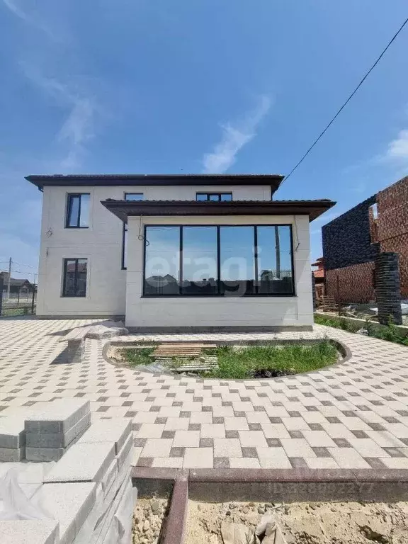Дом в Ставропольский край, Ставрополь ул. Игоря Азовцева, 4 (237 м) - Фото 1