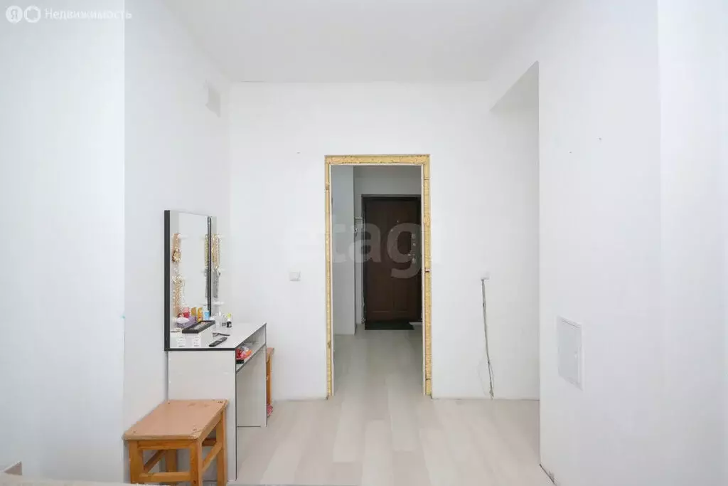 3-комнатная квартира: Якутск, улица Автострада 50 лет Октября, 4/2 ... - Фото 2