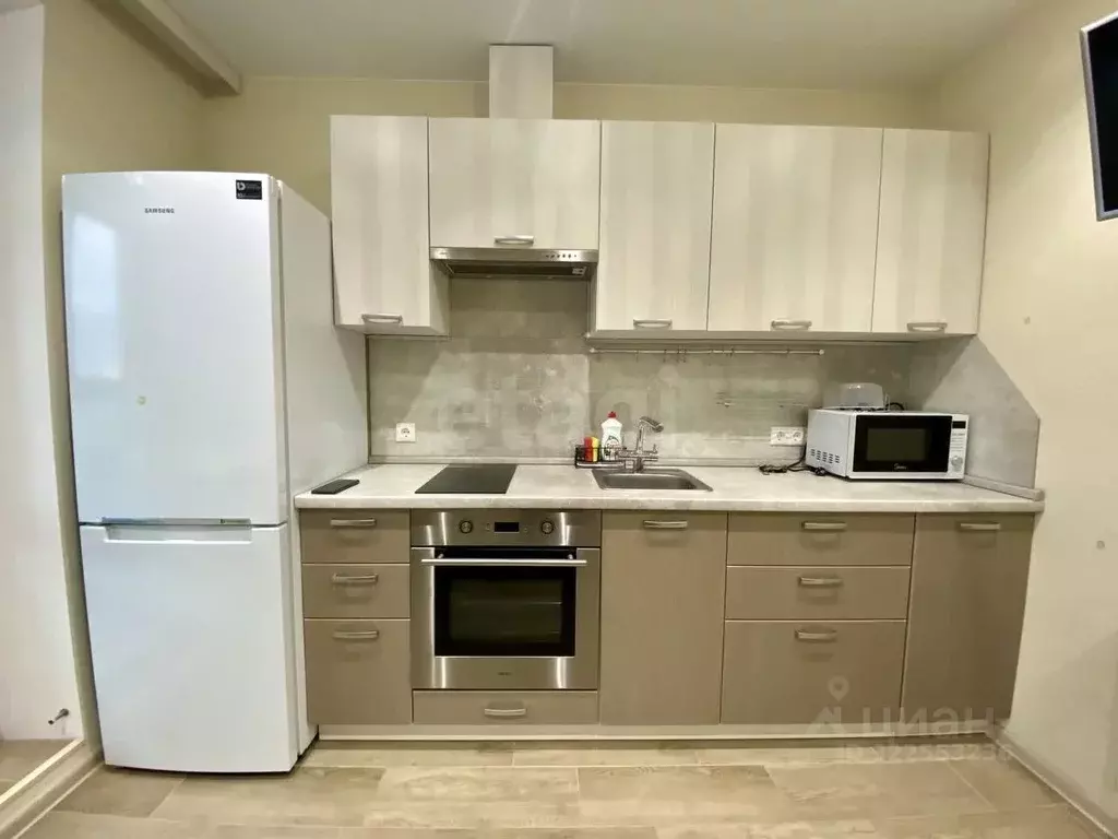 Студия Тюменская область, Тюмень ул. Новоселов, 115 (15.9 м) - Фото 1