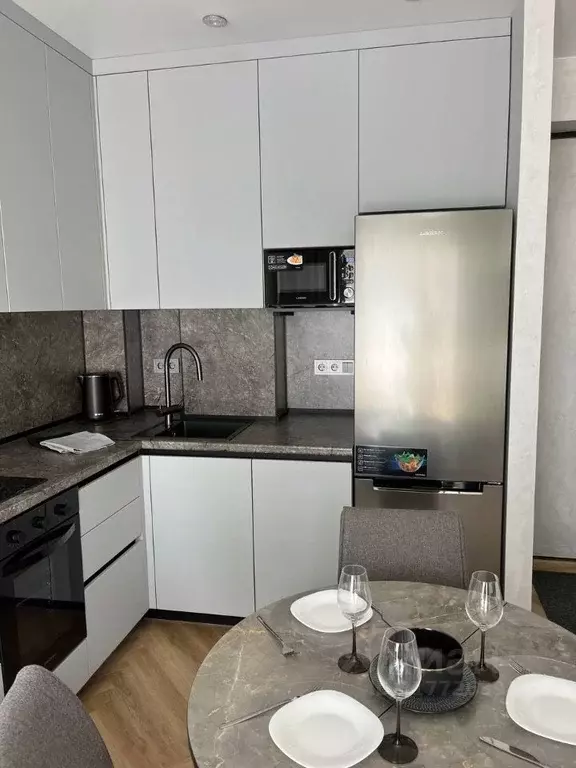 1-к кв. Тюменская область, Тюмень ул. Газовиков, 40 (38.0 м) - Фото 1