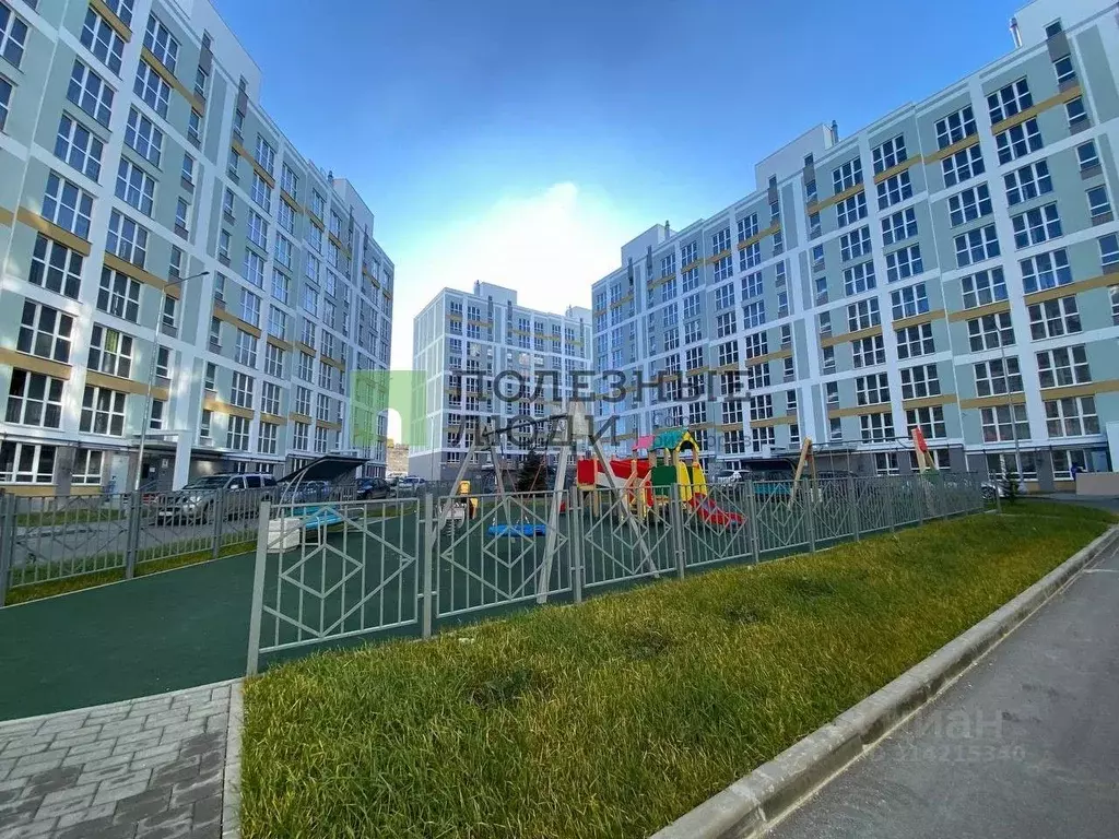 2-к кв. Севастополь ул. Братьев Манганари, 30к2 (63.5 м) - Фото 0