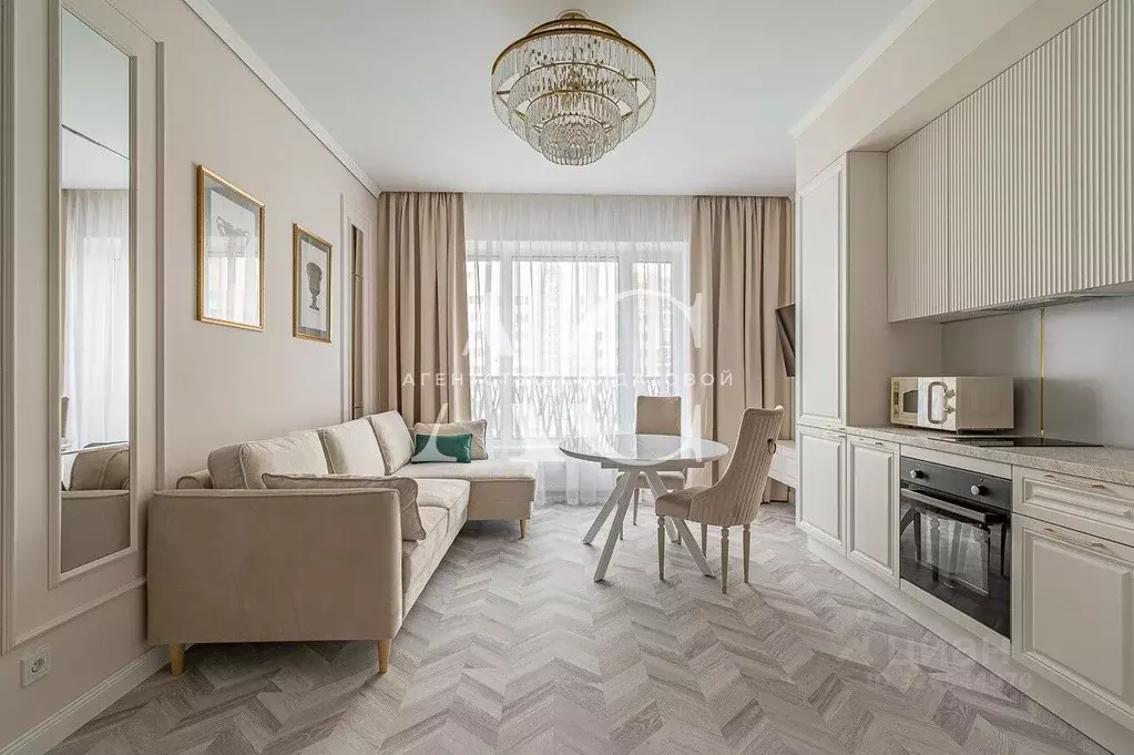 2-к кв. Свердловская область, Екатеринбург ул. Радищева, 24 (53.0 м) - Фото 2