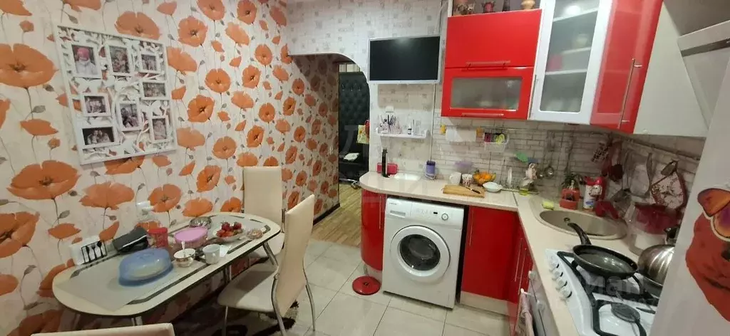 3-к кв. Новгородская область, Старая Русса ул. Якутских Стрелков, 39 ... - Фото 0