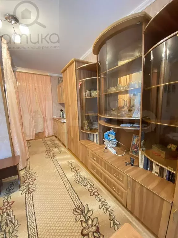 Комната 17,1 м в 6-к., 4/4 эт. - Фото 1